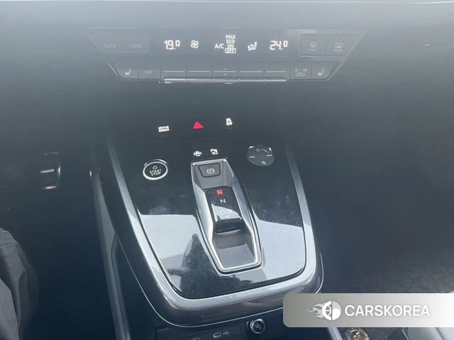 Audi Q4 e-tron 2025 Синий из Китая, фото 6