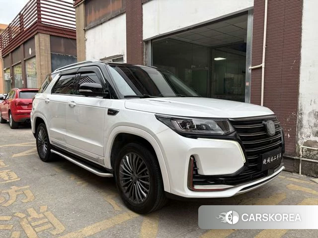 Chang'an CS95 2022 Белый из Китая, фото 6