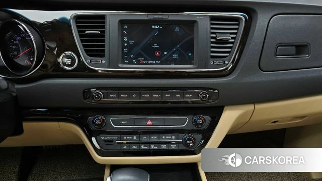 Kia The New Carnival 2019 Белый из Кореи, фото 6