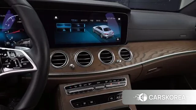 Mercedes-Benz E-Class W213 2022 Серебристо-серый из Кореи, фото 6