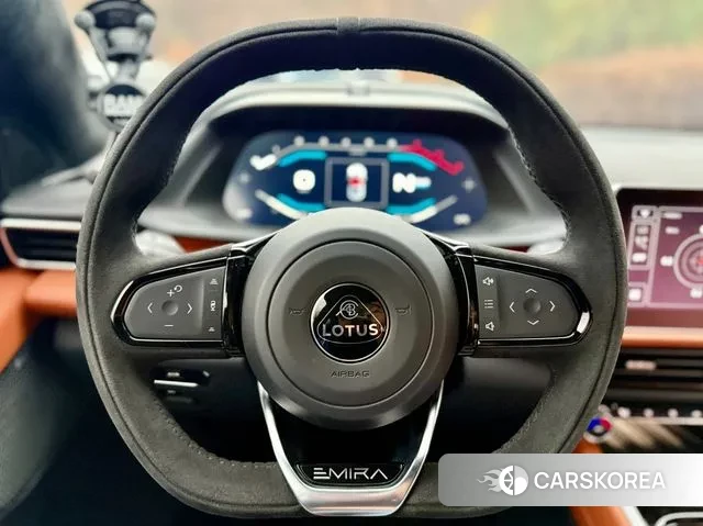 Lotus Emira 2024 Темно-зеленый из Кореи, фото 6