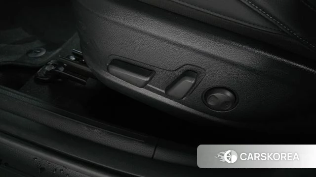 Kia Seltos 2022 Белый из Кореи, фото 6