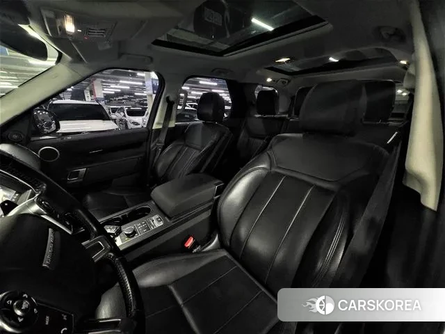 Land Rover Discovery 5 2018 Белый из Кореи, фото 6