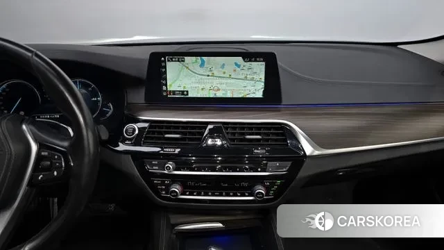 BMW 5 Series (G30) 2018 Серый из Кореи, фото 6