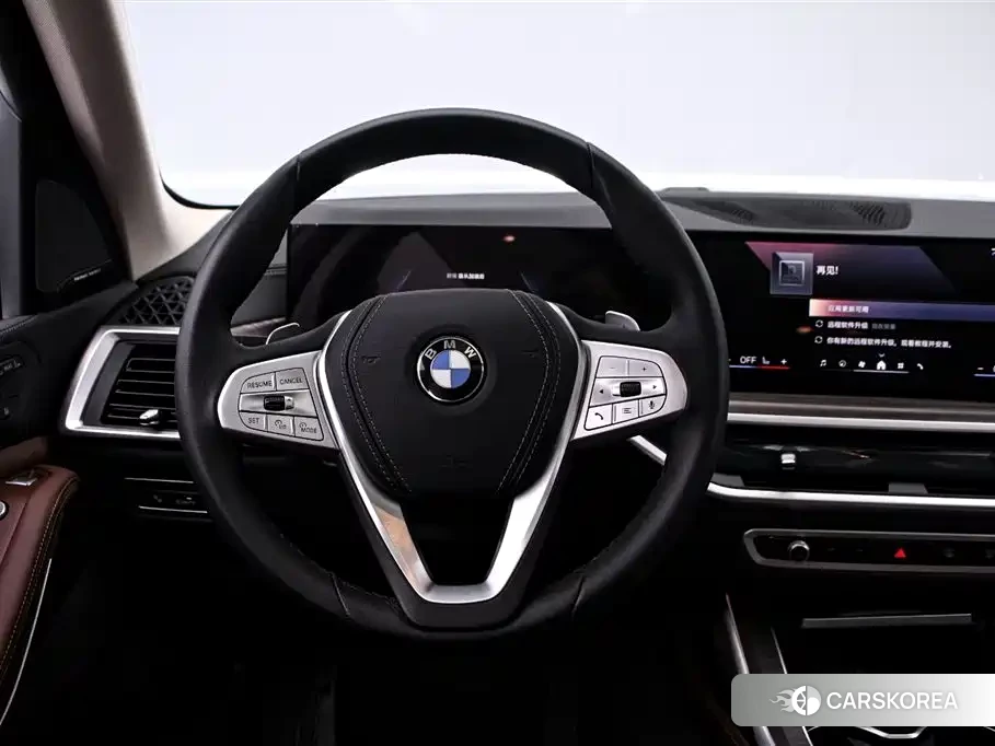 BMW X7 2024 Черный из Китая, фото 6