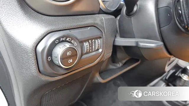 Jeep Wrangler (JL) 2019 Белый из Кореи, фото 6