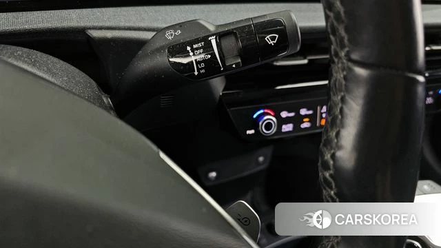 Kia EV6 2022 Черный из Кореи, фото 6