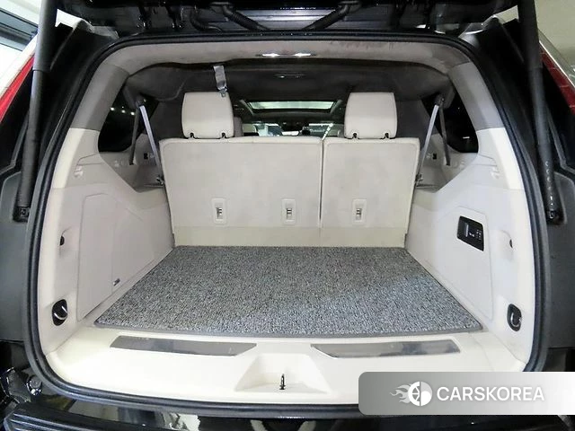 Cadillac Escalade 5th Generation 2022 Черный из Кореи, фото 6