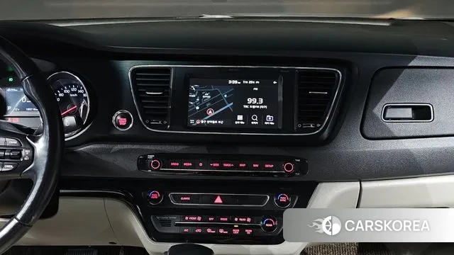 Kia The New Carnival 2018 Белый из Кореи, фото 6