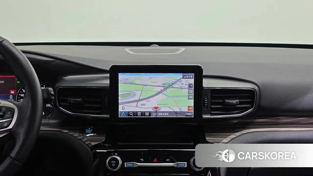 Ford Explorer 6th Generation 2021 Белый из Кореи, фото 6