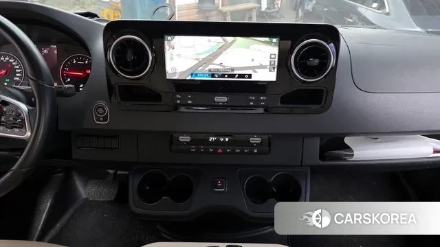 Mercedes-Benz Sprinter 2023 Черный из Кореи, фото 6