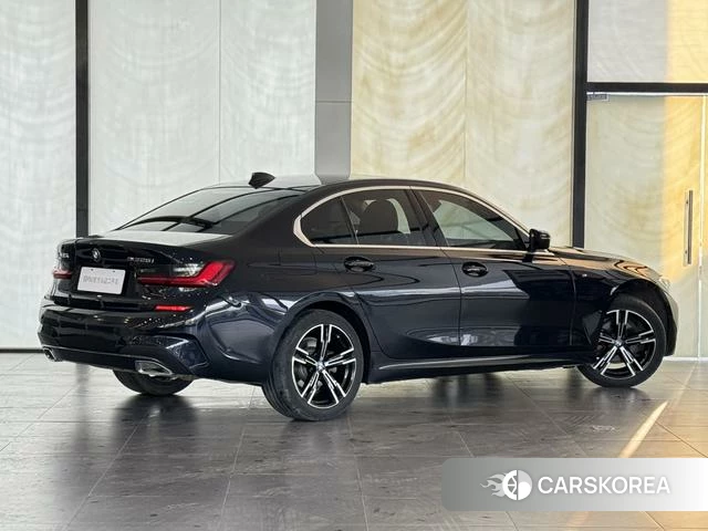 BMW 3 series 2022 Черный из Китая, фото 6