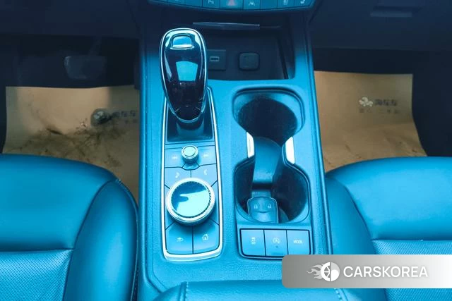 Cadillac XT4 2023 Черный из Китая, фото 6