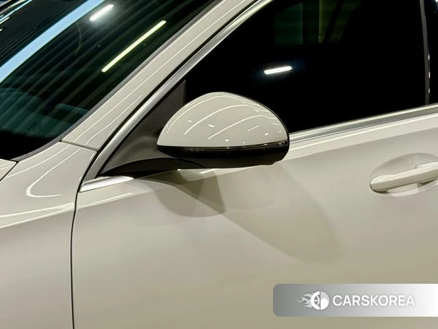 Mercedes-Benz Class C id 3888691 из Китая 6