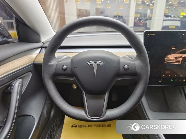 Tesla Model 3 2022 Черный из Китая, фото 6