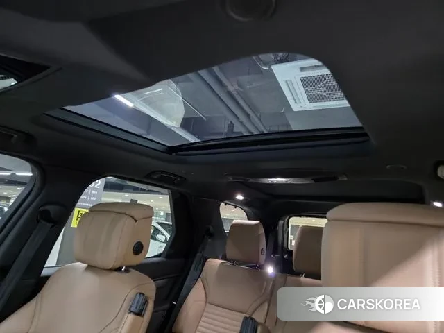 Land Rover Discovery 5 2025 Белый из Кореи, фото 6