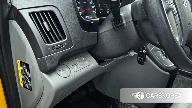 Hyundai The New Grand Starex 2019 Желтый из Кореи, фото 6