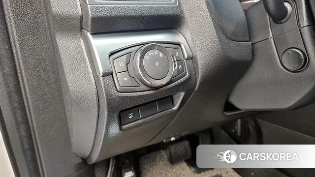 Ford Explorer 2018 Белый из Кореи, фото 6