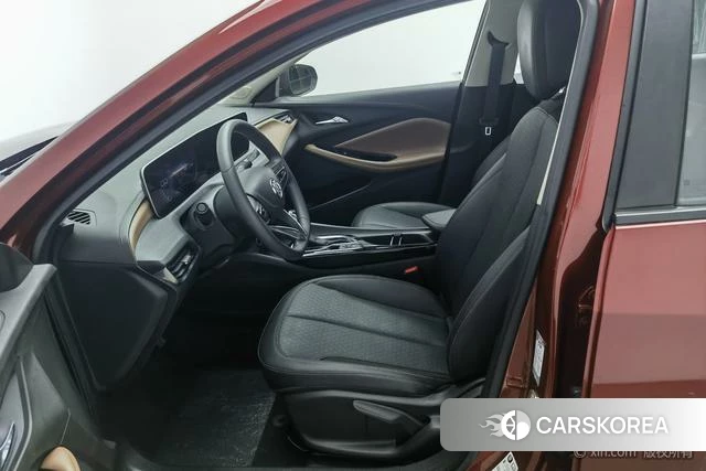 Buick Weilang 2022 Красный из Китая, фото 6