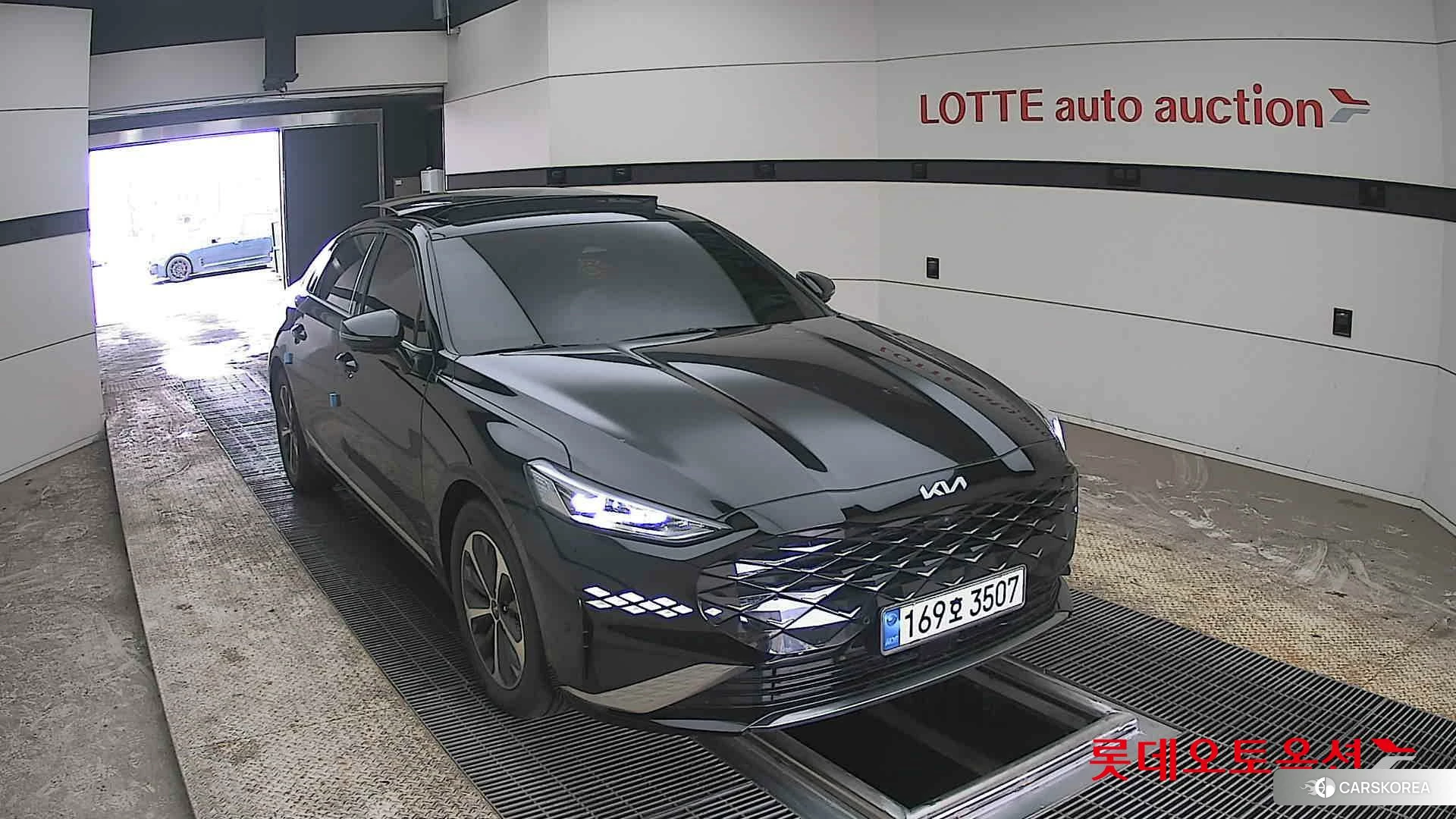 Kia K8 Hybrid 2022 Черный из Кореи, фото 6