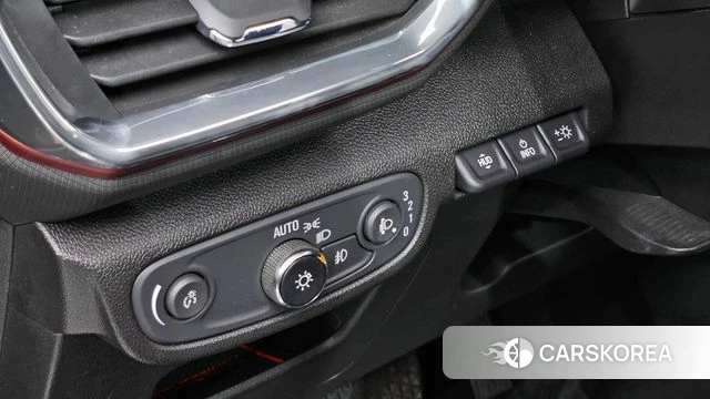 Chevrolet (GM Daewoo) Trailblazer 2021 Черный из Кореи, фото 6