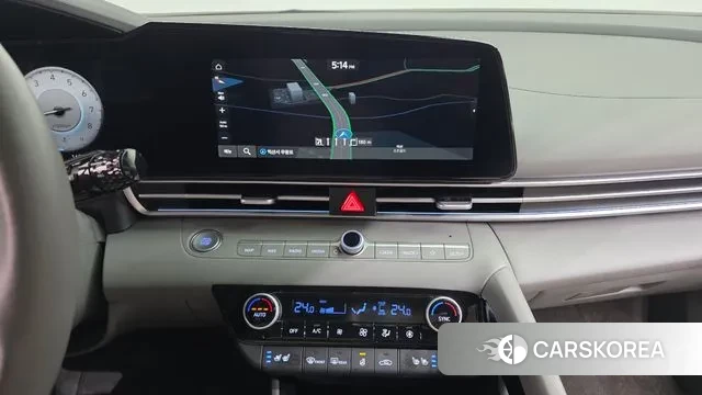 Hyundai The New Avante (CN7) 2023 Белый из Кореи, фото 6