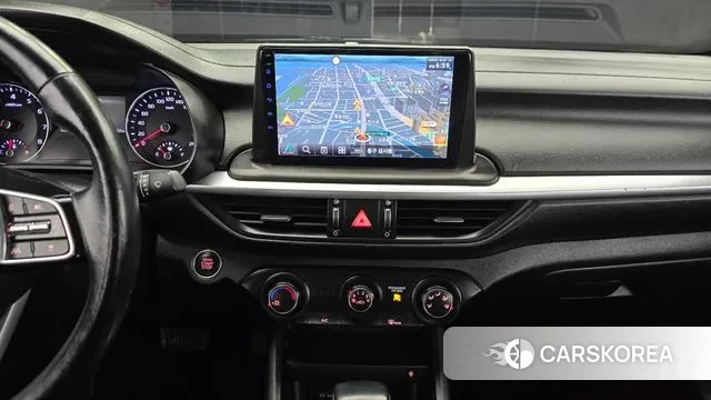 Kia The New K3 2nd generation 2022 Белый из Кореи, фото 6