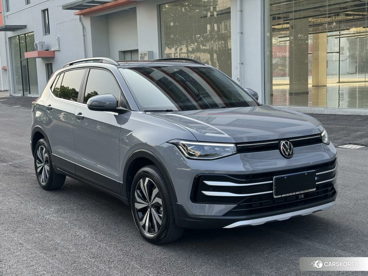 Volkswagen Tuyue 2024 Темно-серый из Китая, фото 6