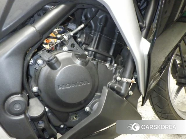 Honda CBR250R id 3946995 из Японии 6