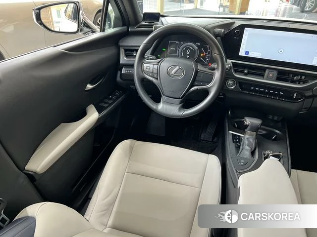 Lexus UX 2023 Белый из Китая, фото 6