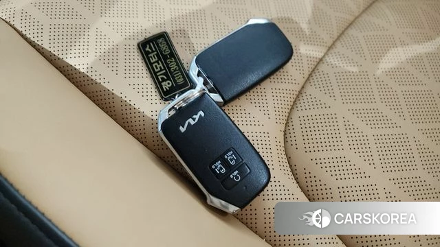 Kia Carnival 4th generation 2022 Белый из Кореи, фото 6