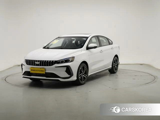 Geely Automobile Binrui 2026 Белый из Китая, фото 6