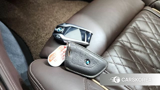 BMW 7 Series (G11) 2020 Черный из Кореи, фото 6