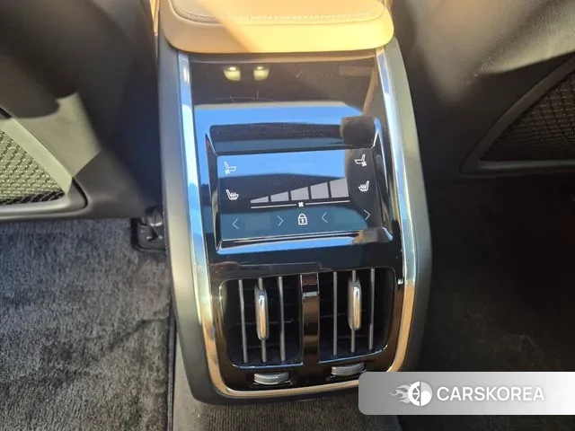 Volvo S90 2023 Черный из Кореи, фото 6