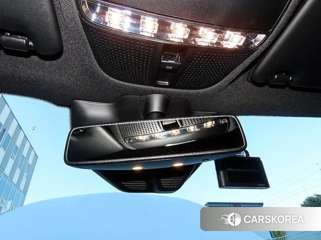 Mercedes-Benz GLC-Class X253 2020 Белый из Кореи, фото 6