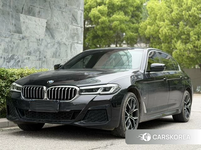 BMW 5 series 2023 Черный из Китая, фото 6