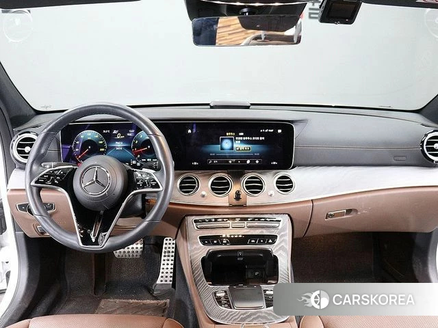 Mercedes-Benz E-Class W213 2023 Белый из Кореи, фото 6