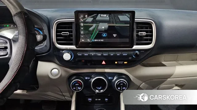 Hyundai Venue 2023 Белый из Кореи, фото 6