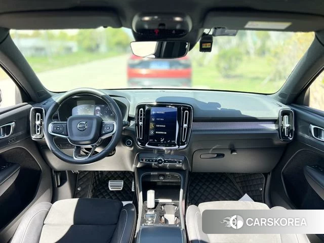 Volvo XC40 2020 Белый из Китая, фото 6