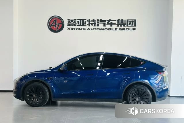 Tesla Model Y 2023 Синий из Китая, фото 6
