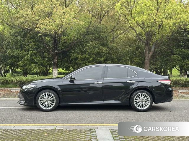 Toyota Camry 2021 Черный из Китая, фото 6