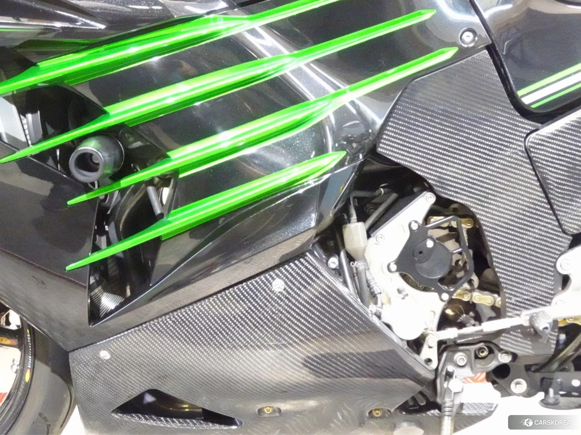 Kawasaki ZX-14R NINJA id 3947909 из Японии 6