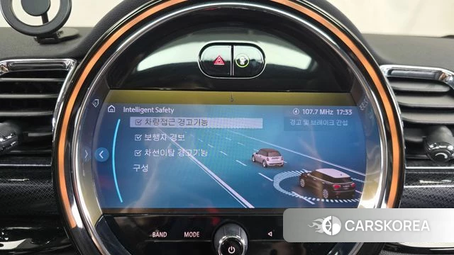 Mini Cooper Clubman 2023 Серебристо-серый из Кореи, фото 6