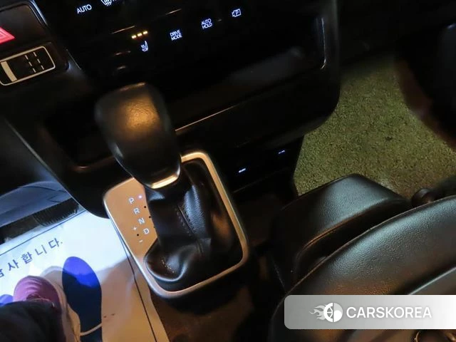 Hyundai Staria 2022 Черный из Кореи, фото 6