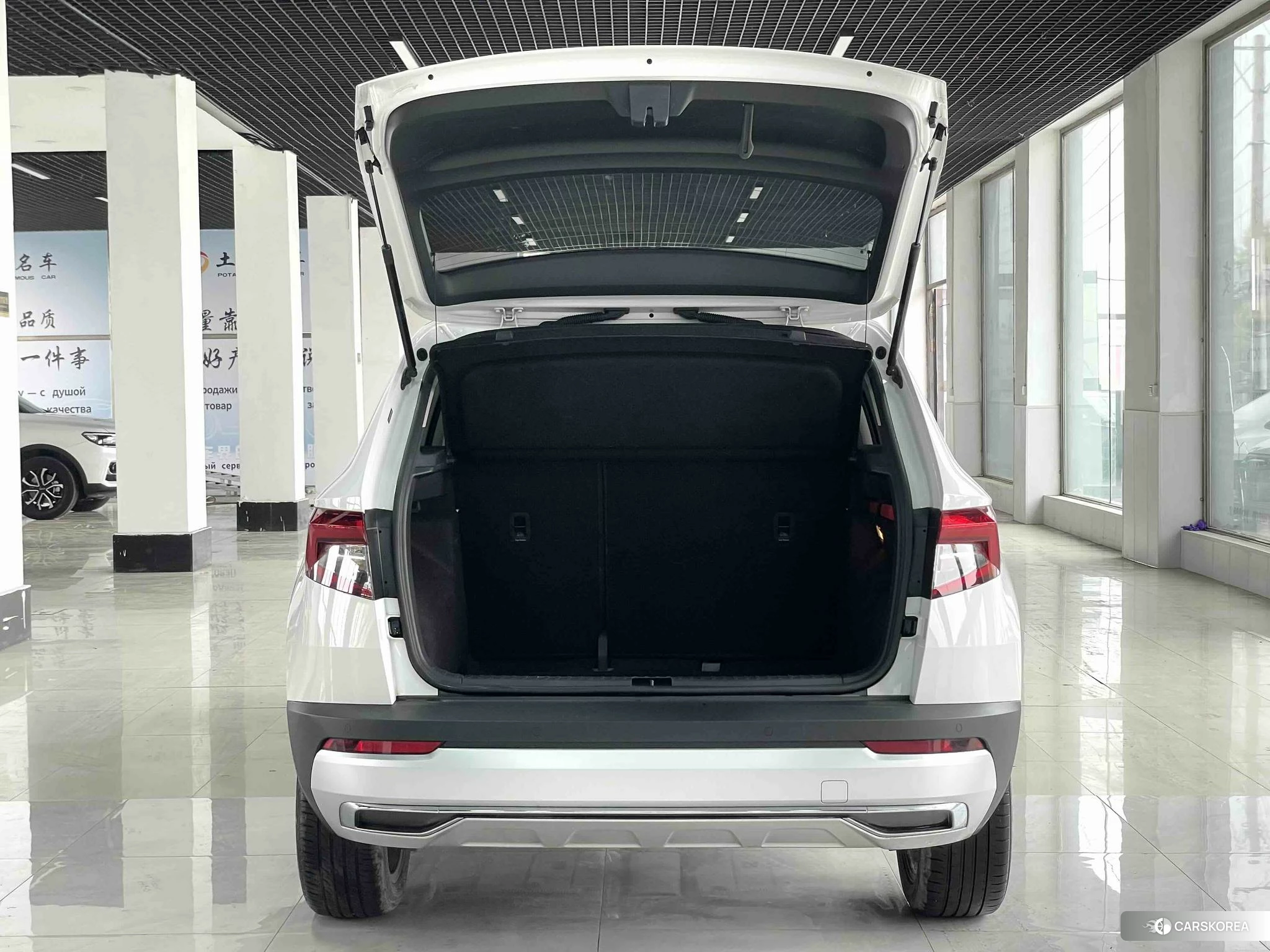 Skoda Krok 2020 Белый из Китая, фото 6