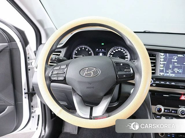 Hyundai The New Avante AD 2019 Белый из Кореи, фото 6