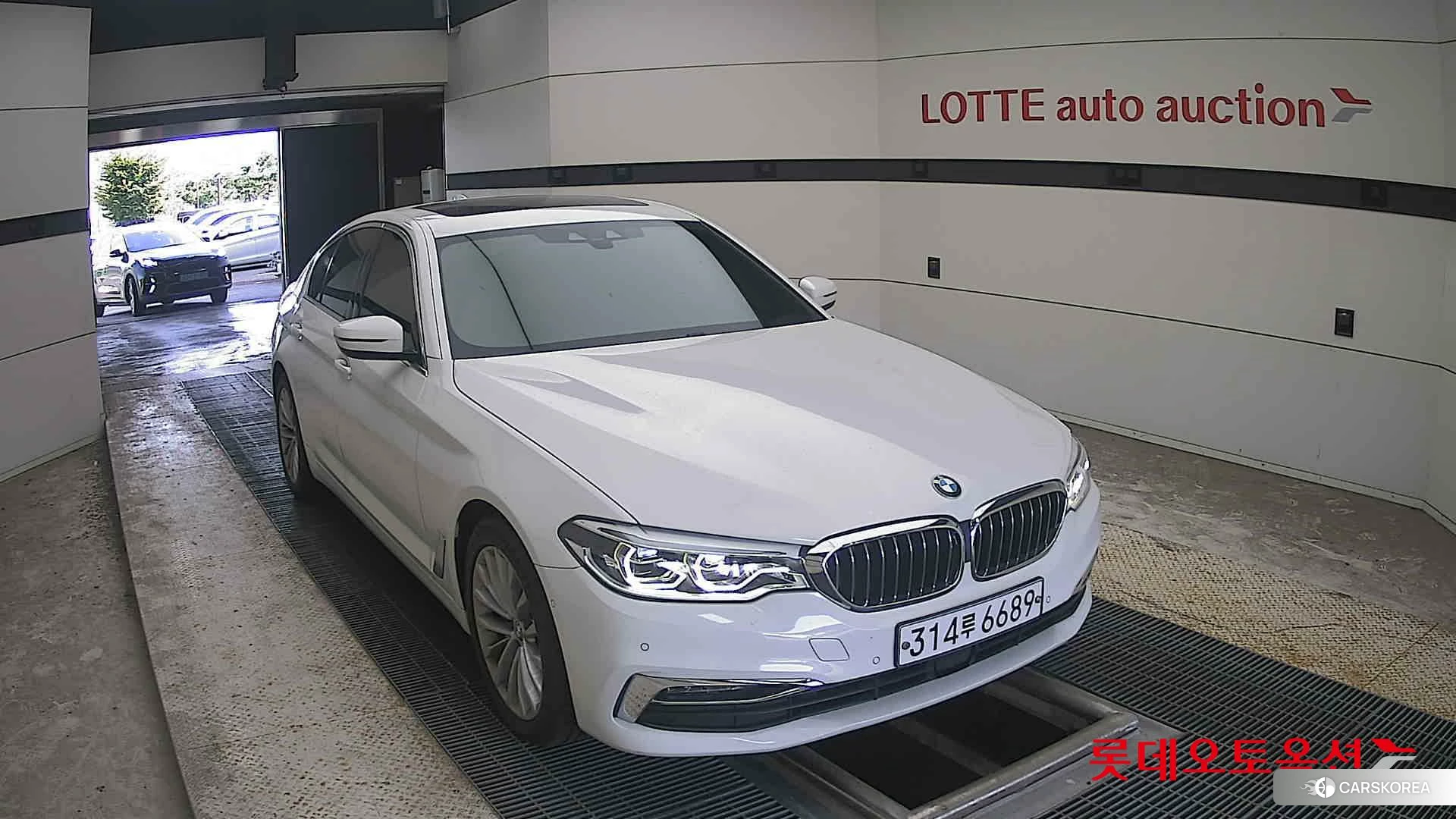 BMW  530i Luxury 2020 Белый из Кореи, фото 6