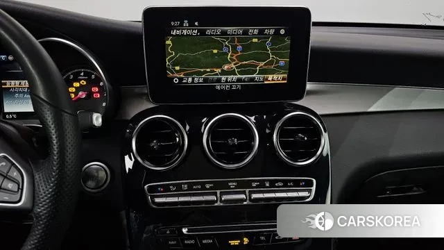 Mercedes-Benz GLC-Class X253 2018 Белый из Кореи, фото 6