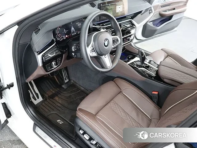 BMW 6 Series GT (G32) 2024 Белый из Кореи, фото 6