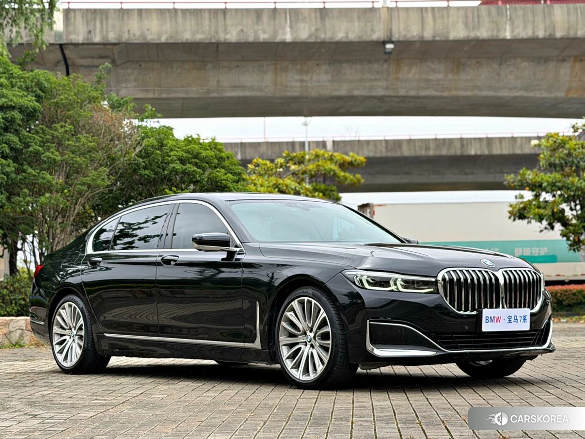 BMW 7 series 2021 Черный из Китая, фото 6